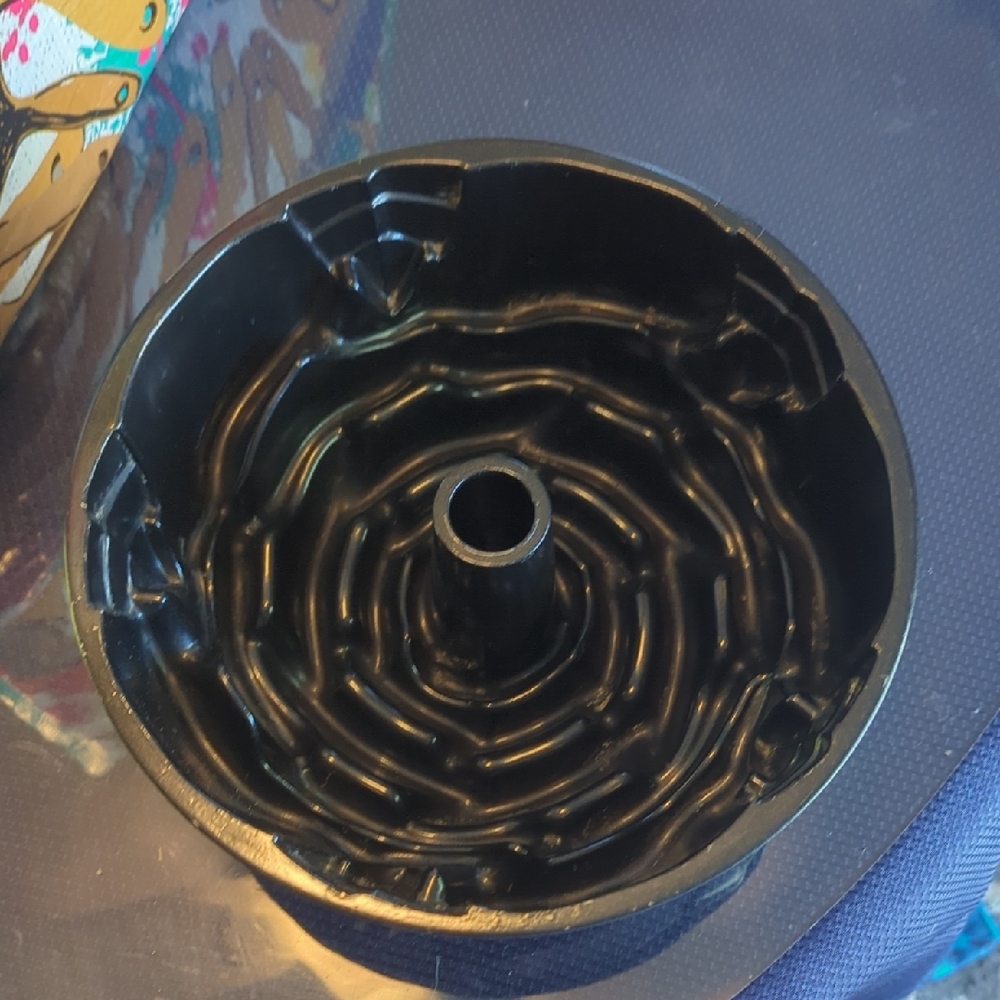 Nordic Ware Black Bundt Pan